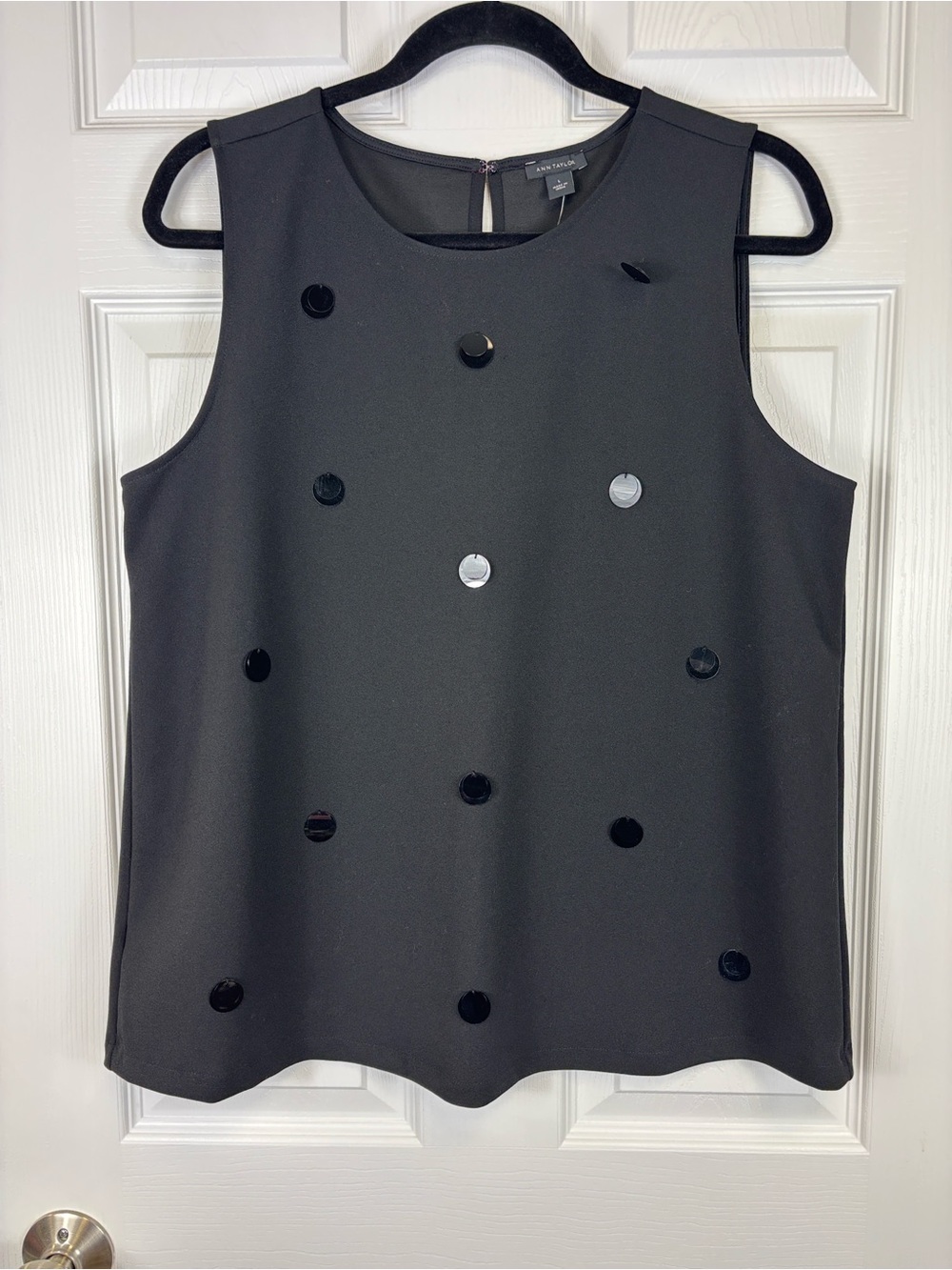 NWT Ann Taylor black tank top sz lg